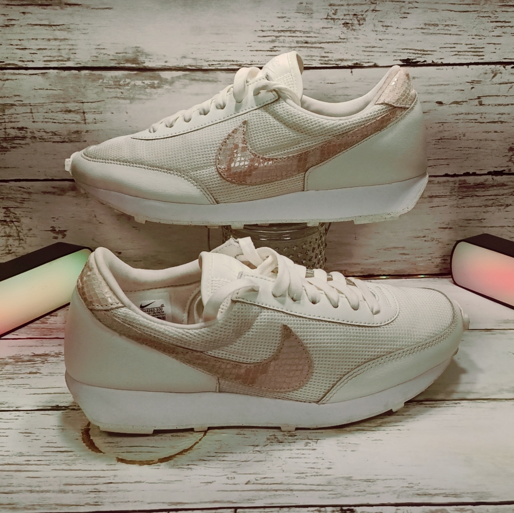 Nike Daybreak